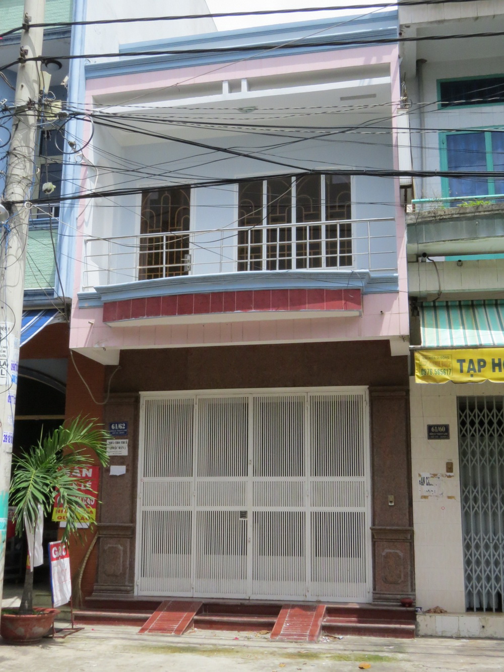 Nhà đẹp khu kinh doanh sầm uất