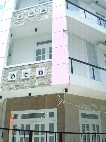 Bán nhà mới 1 tỷ 3 trên đường Nguyễn Súy, quận Tân Phú