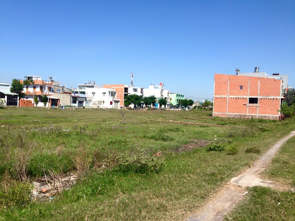 Đất 5m x 11m = 595 triệu đường hương lộ 80 - Bình Tân, sổ hồng riêng, xây dựng ngay