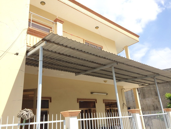 Bán nhà phố sân vườn hẻm nội bộ 3m Phạm Hữu Lầu, Q.7 (ngay chợ Phước Long)