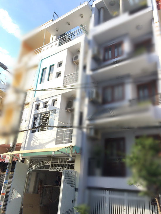 Tôi cần bán gấp nhà phố 3 lầu mặt tiền đường số 15 khu Cư Xá Ngân Hàng, Quận 7