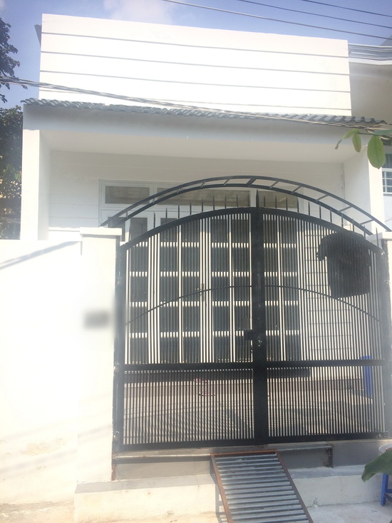 Bán gấp nhà cấp 4, hẽm 60 đường Lâm Văn Bền, Quận 7 (Hẻm 4.5m)