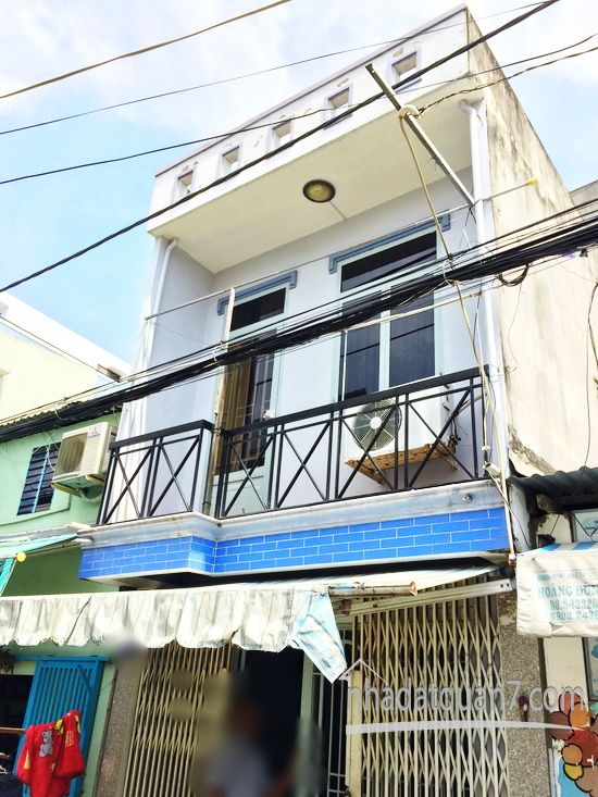 Chuyển công tác bán nhà 1 lầu đúc kiên cố MT hẽm nhựa 5m đg Bùi Văn Ba, Q7