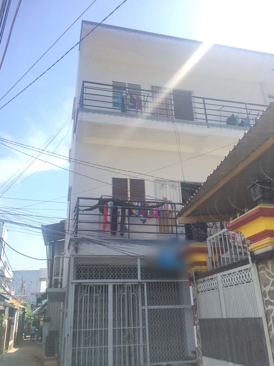 Bán dãy nhà trọ 2 lầu mặt tiền hẻm 3m Huỳnh Tấn Phát, Quận 7