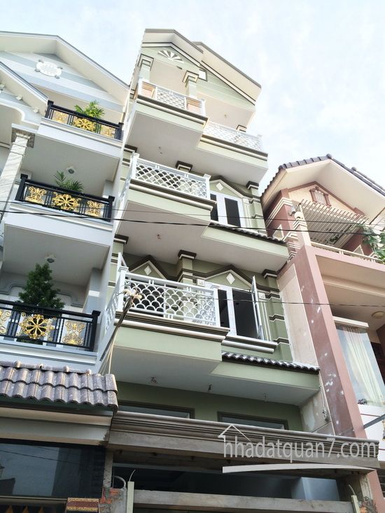 Bán nhà phố giả biệt thự 4 lầu mặt tiền hẽm nhựa 8m đường Huỳnh Tấn Phát, Q7