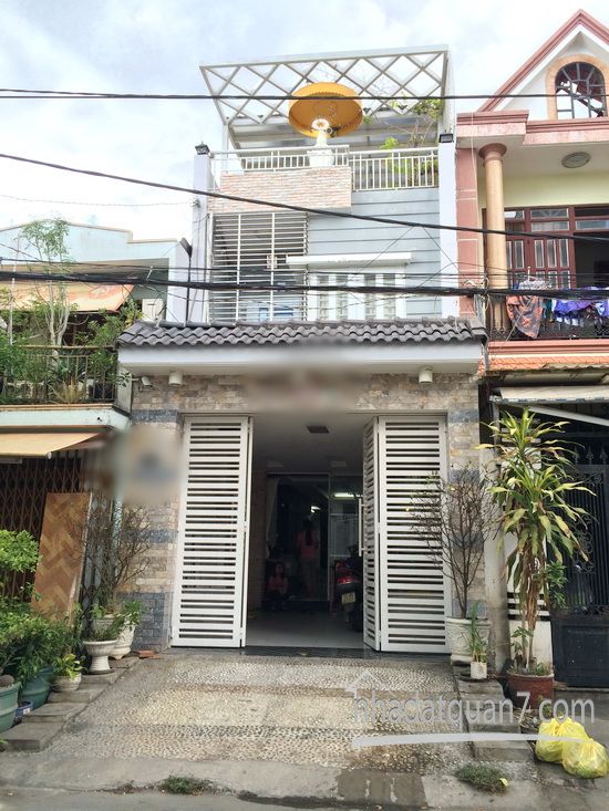 Bán nhà phố 2 lầu hiện đại, mặt tiền đường số 43, F. Tân Quy, Quận 7