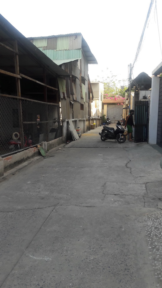 Bán đất căn góc hẻm xe hơi đường Lâm văn Bên, Quận 7, giá 3.5 tỷ