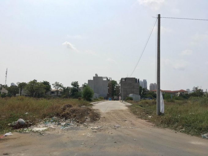 Bán đất nền sổ đỏ gần La Casa, Vạn Phát Hưng, Q7, xây tự do, 1.7 Tỷ (Hẻm xe hơi)