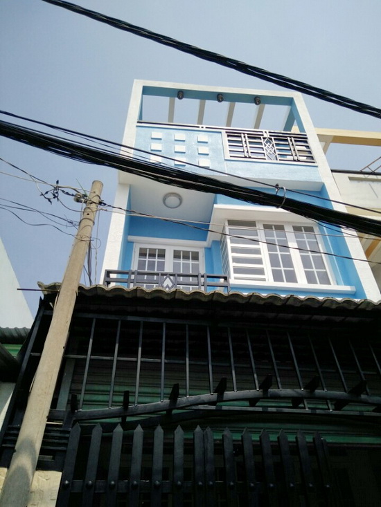 Xuất cảnh cần bán gấp nhà 1027 Huỳnh Tấn Phát, Quận 7 - Nhà đẹp 1 lầu 3 phòng ngủ, MT hẻm 6m, chính chủ