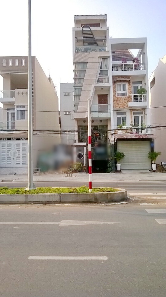 Bán nhà mới, cao cấp, sang trọng Q.7, mặt tiền đường Phú Thuận, khu dân cư Nam Long giá 4.5 tỷ