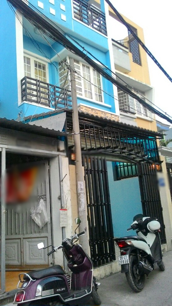 Nhà vào ở ngay hẻm 1113/.Huỳnh Tấn Phát, Q7, 110m²