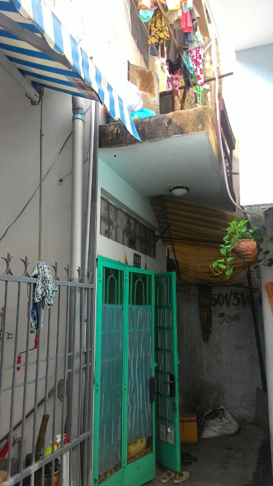 Bán rẻ nhà hẻm 2m, hẻm nội bộ 301 Trần Xuân Soạn, Tân Kiểng, Quận 7, giá 800 triệu