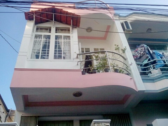 Bán gấp nhà 1 lầu đúc - Hẻm 502 Huỳnh Tấn Phát, P.Bình Thuận, Quận 7