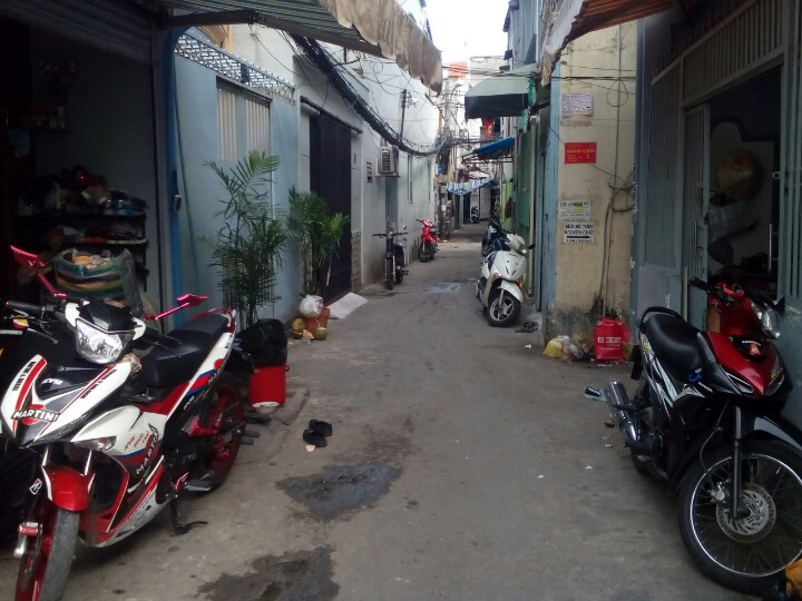 Bán nhà sổ hồng riêng 3.70x5m hẻm 95 Lê Văn Lương, F.Tân Kiểng, Quận 7