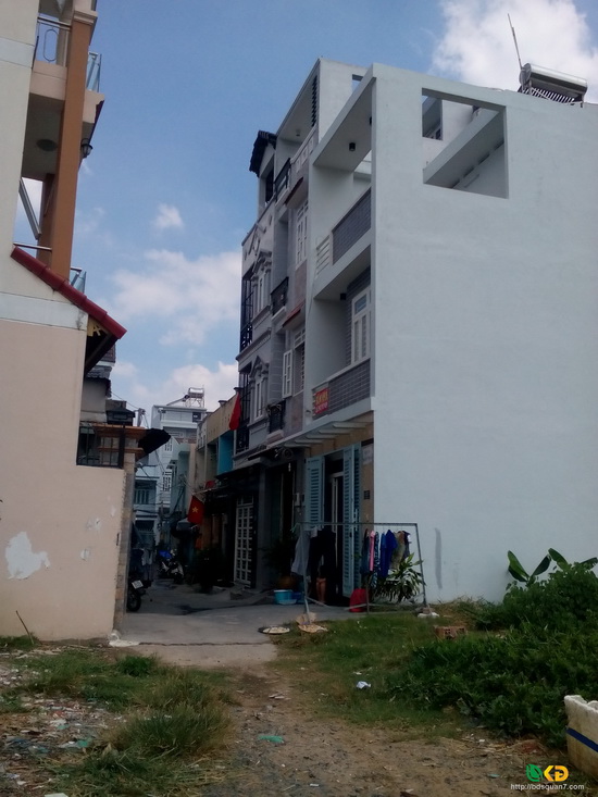 Nhà 1 lầu hẻm 1247 Huỳnh Tấn Phát, Phú Thuận, quận 7