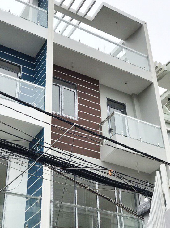 Bán gấp 2 căn nhà phố 2 lầu, ST hiện đại hẻm xe hơi 1135 đường Huỳnh Tấn Phát, P. Phú Thuận, Quận 7