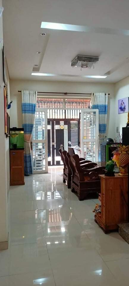 Bán nhà Thạnh Lộc ,Quận 12, hẻm nhựa 8m, DT 70m2,giá 4.4 tỷ.