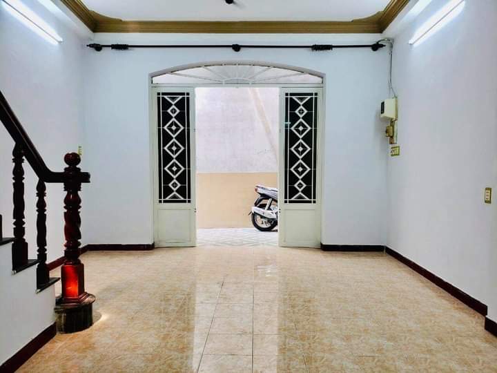 Bán nhà Quang Trung 10, 2 tầng,4.4m* 10m, giá 2.680 tỷ.