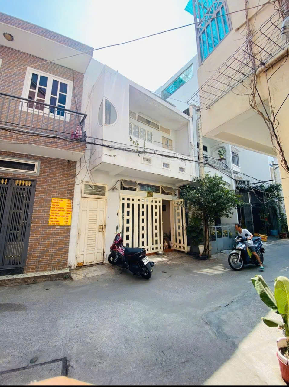 Bán nhà Bình Thạnh - Hoàng Hoa Thám - 93m2 - Giá Chào 12.5 tỷ .